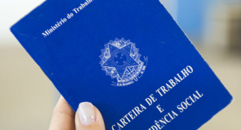 Desemprego cai para 5,1% em dezembro, o menor já registrado